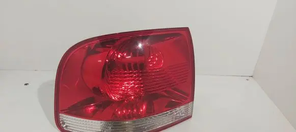 Volkswagen Touareg I Rear/tail lights 7L6945095K