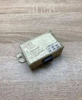 Audi A4 S4 B5 8D Alarm control unit/module 4A0953234F