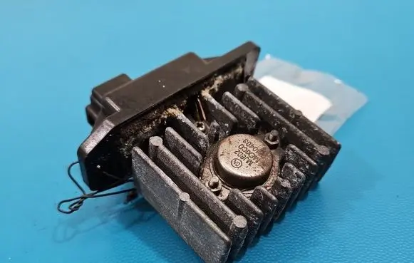 Volvo S40, V40 Heater blower motor/fan resistor 30864189 IMPRK1576276