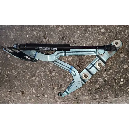 Audi A6 S6 C5 4B Tailgate/trunk/boot hinge 4b5827302d