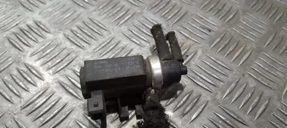 Volkswagen Golf IV Turbo solenoid valve 1h0906627