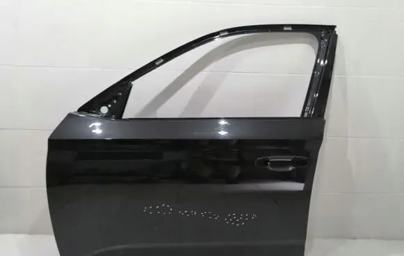 Skoda Kamiq Front door
