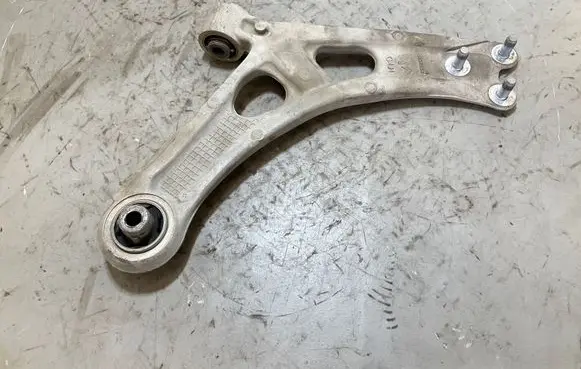Peugeot Partner III Front lower control arm/wishbone