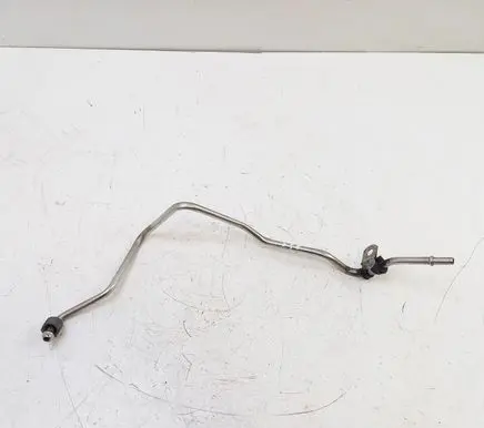 BMW 4 F32 F33 Fuel line/pipe/hose 7585415