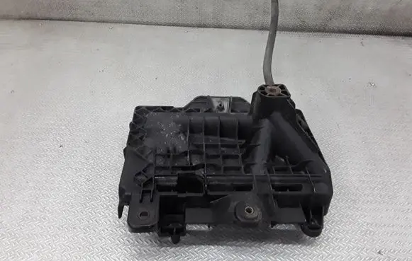 Skoda Fabia Mk2 (5J) Battery tray 600915331