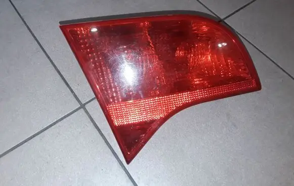 Audi A4 S4 B7 8E 8H Tailgate rear/tail lights 8E9945093