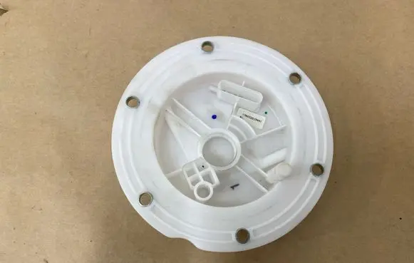 Mercedes-Benz SLK R172 Fuel tank filler cap A2044700438