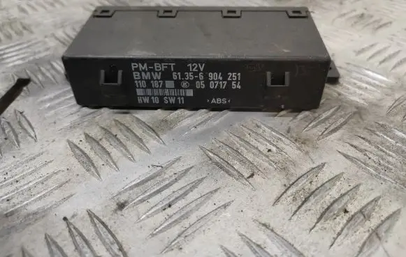 BMW 5 E39 Door control unit/module 61356904251 05071754 110187