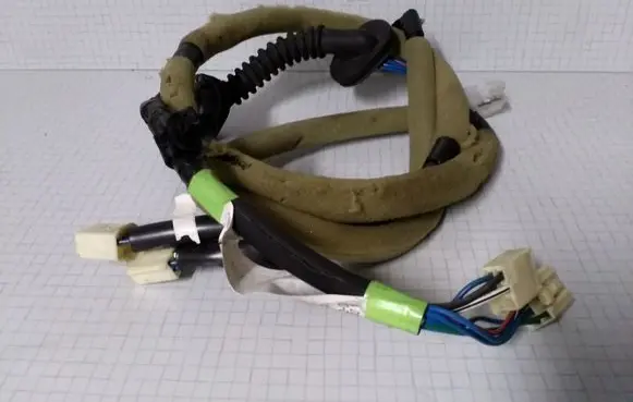 Toyota Avensis T250 Tailgate/trunk wiring harness 8218405100L