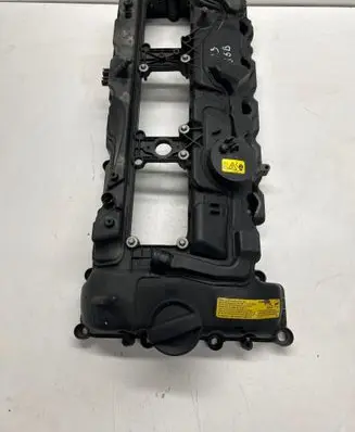 BMW 5 F10 F11 Rocker cam cover 7570292 763049J