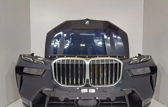 BMW X7 G07 Front piece kit 5A8D311 5A8D312