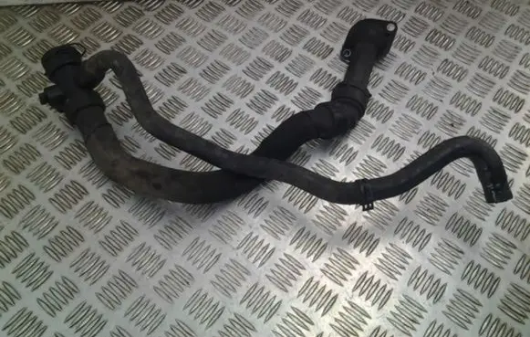 Audi A4 S4 B6 8E 8H Engine coolant pipe/hose