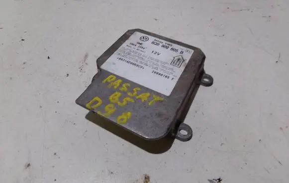 Volkswagen PASSAT B5 Airbag control unit/module 6Q0909605B 20990105F 5WK42869