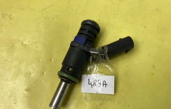 Mercedes-Benz B W245 Fuel main line pipe A0000789023