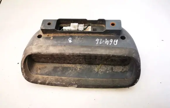 Hyundai Santa Fe Third/center stoplight