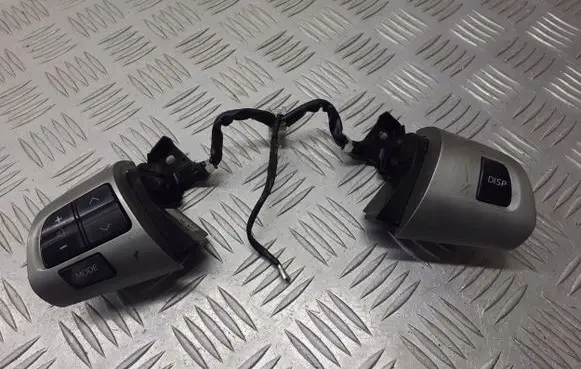 Toyota Auris 150 Multifunctional control switch/knob 84250-02050