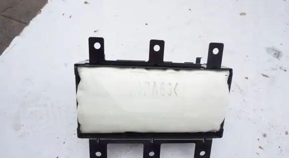 Hyundai i30 Passenger airbag