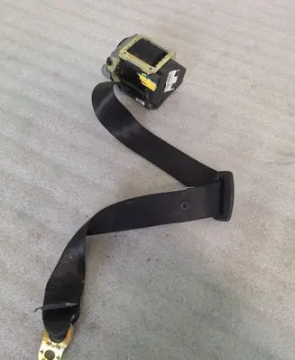 Audi A8 S8 D3 4E Middle seatbelt (rear) 601397800 4E0857807A 46012003F