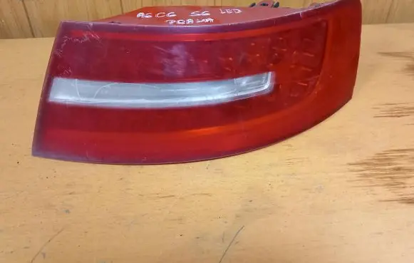 Audi A6 S6 C6 4F Rear/tail lights 4F5945096J
