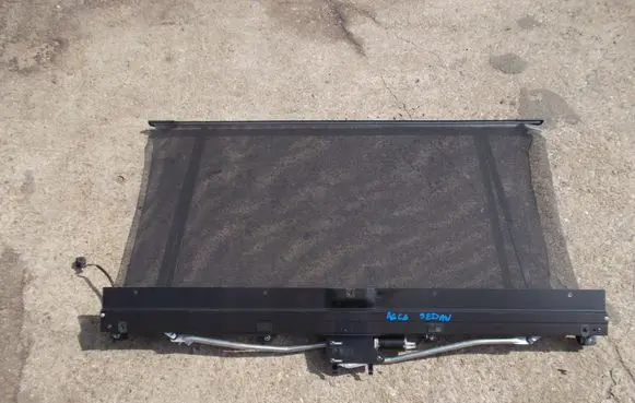 Audi A6 S6 C6 4F Rear door window curtain/sunshade 