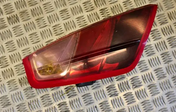 Fiat Punto (188) Rear/tail lights 51701589