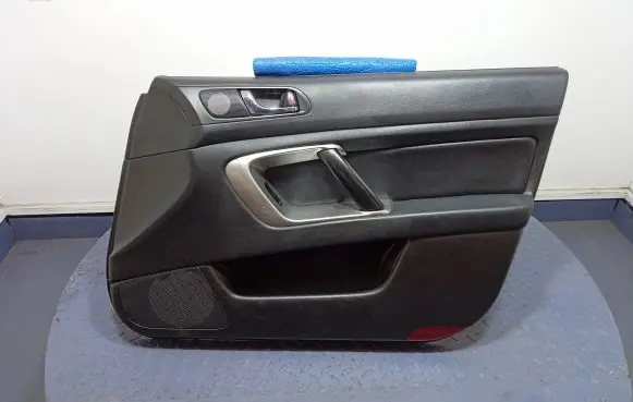 Subaru Legacy Door card panel trim set 