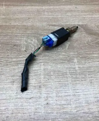 Infiniti G35 Clutch pedal sensor 39270