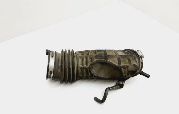 Ford Fusion II Air intake duct part DS739R504