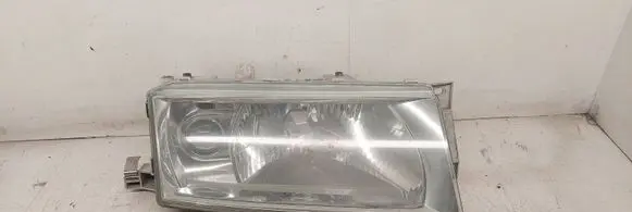 Skoda Octavia Mk1 (1U) Headlight/headlamp YU3X13005 AP5CZECH