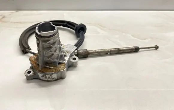 BMW X6 E71 Gear shift cable linkage 10002831101 758263001