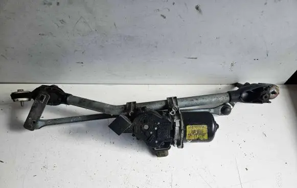 Renault Megane III Front wiper linkage and motor 9259072