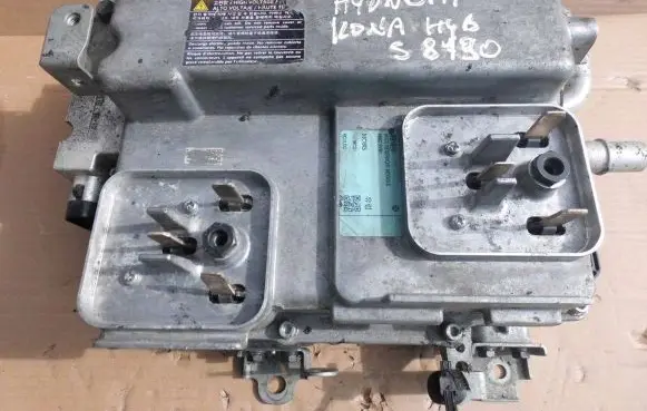 Hyundai Ioniq Voltage converter inverter 366002B641 366102B005