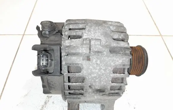 Ford S-MAX Generator/alternator DS7T10300KD