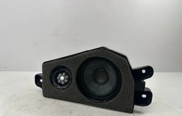 BMW X6 F16 Parcel shelf speaker 9354324 65139354324