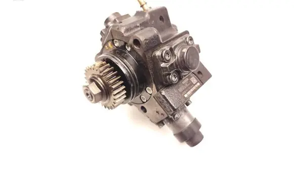Opel Vivaro Fuel injection high pressure pump 8200912103 0445010234