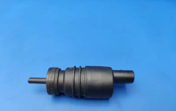 Mercedes-Benz CLK A209 C209 Windscreen/windshield washer pump