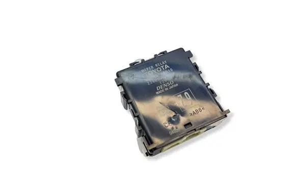 Toyota Yaris XP210 Window wiper relay 85940K0010