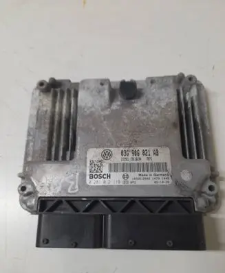 Volkswagen PASSAT B6 Engine control unit/module 03G906021AB 1039S12042 0281012119