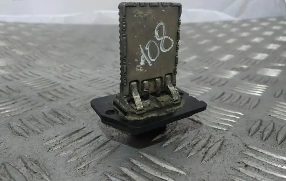 Hyundai Accent Heater blower motor/fan resistor