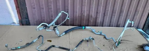 Suzuki SX4 Air conditioning (A/C) pipe/hose 9574155L10 P1402A2170