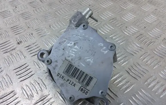 Vacuum pump