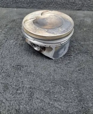 Audi A4 S4 B8 8K Piston 06K107065D 06K107065AR