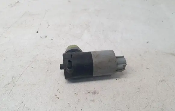 Toyota Auris 150 Windscreen/windshield washer pump 30892 080527A 828643
