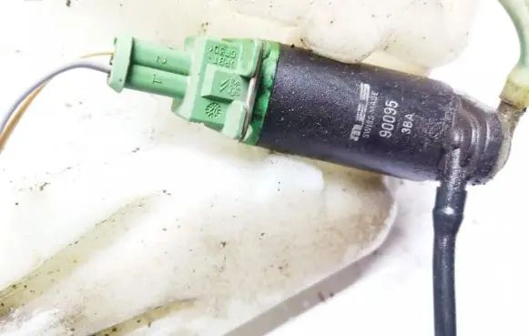 Windscreen/windshield washer pump