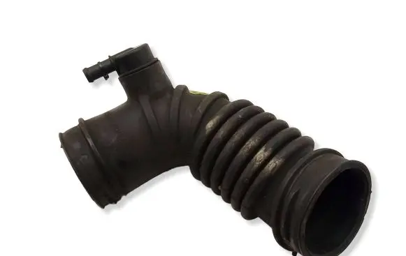 Mitsubishi Lancer VIII Air intake hose/pipe 1505A524