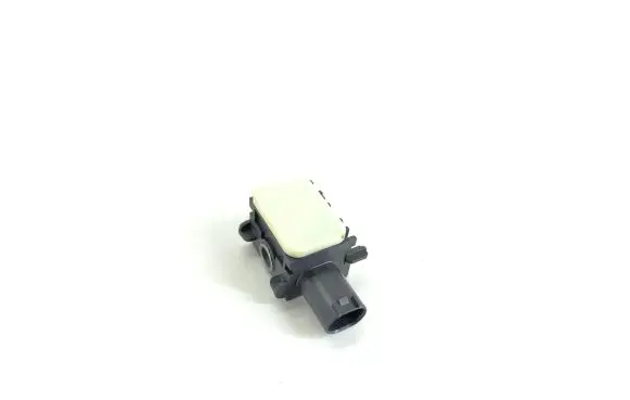 Mercedes-Benz GL X164 Airbag deployment crash/impact sensor 0038202826