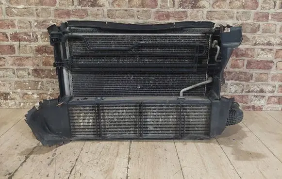 Mercedes-Benz E W212 Coolant radiator