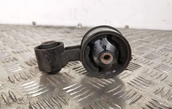 KIA Sorento Engine mount bracket 219142W000
