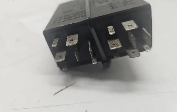 Audi A6 S6 C5 4B Other relay 4A0919471