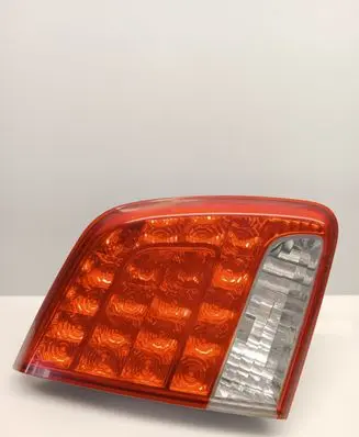 KIA Sorento Tailgate rear/tail lights 924052P1